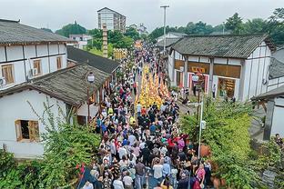 曼城3-1哥本哈根全场数据：蓝月狂射27脚，哥本哈根13次犯规2黄牌